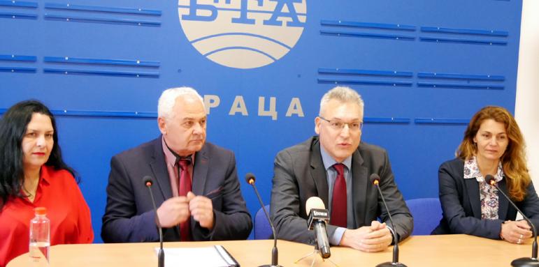 Валери Жаблянов представи остриетата на "ЛЕВИЦАТА!" във Враца